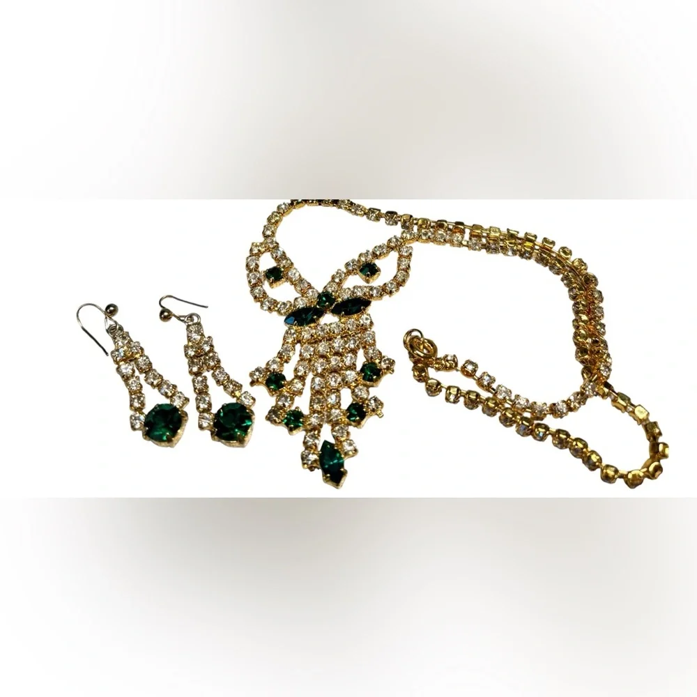 Vintage Gold and Green Jewelry Set - Picture 1 of 11